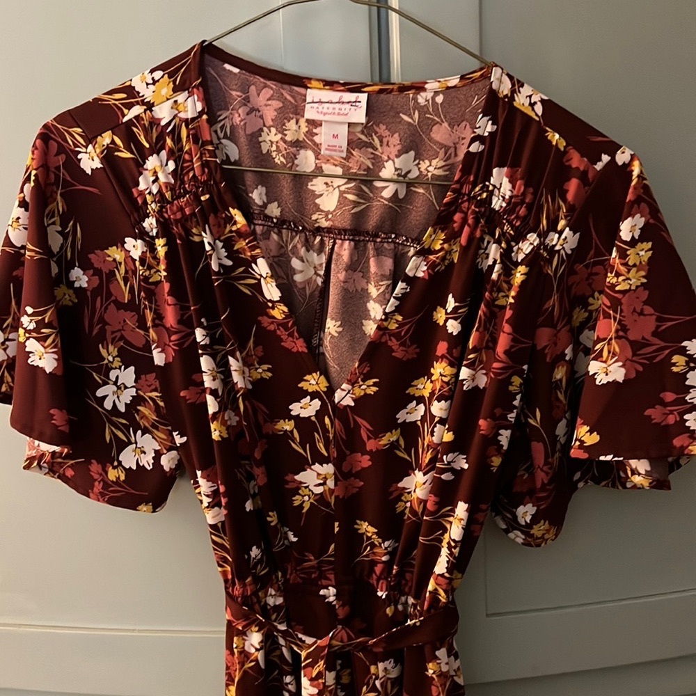 Isabel Maternity Sz M floral dress